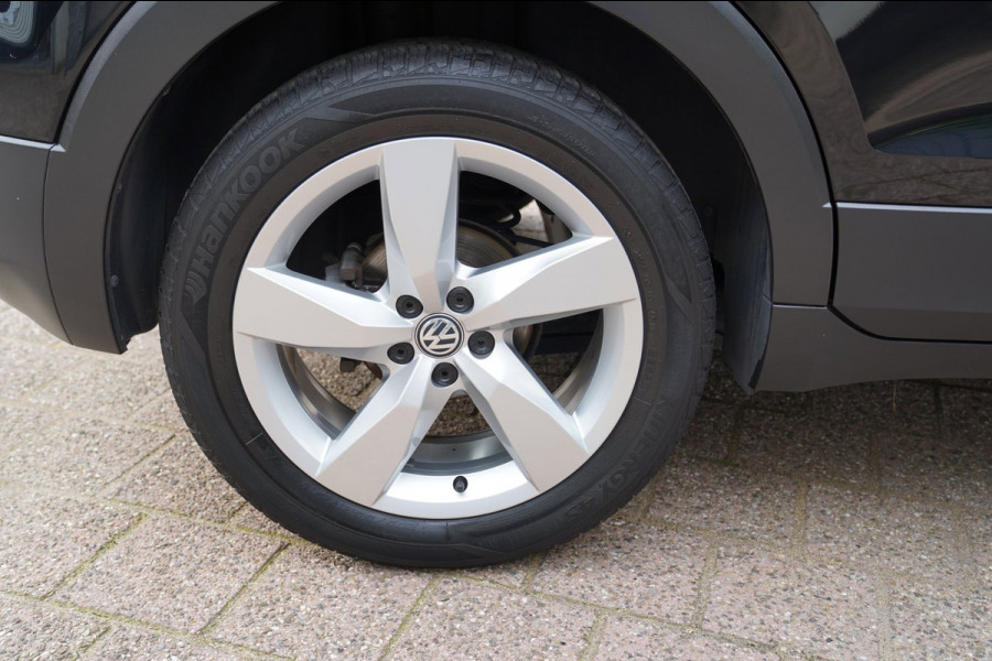 Volkswagen T-Cross 1.0 TSI Style | Prijs rijklaar incl. 12 mnd garantie | Afn Trekhaak Blindspot 17"Lmv+All-seasons Winterpakket
