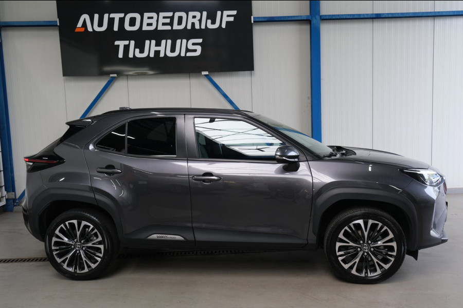Toyota Yaris Cross 1.5 Hybrid 130 GR SPORT - Airco, Cruise, Virtual display, Camera, Stoel/stuur verwarming, PDC, Navi.