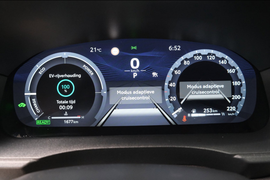 Toyota Yaris Cross 1.5 Hybrid 130 GR SPORT - Airco, Cruise, Virtual display, Camera, Stoel/stuur verwarming, PDC, Navi.