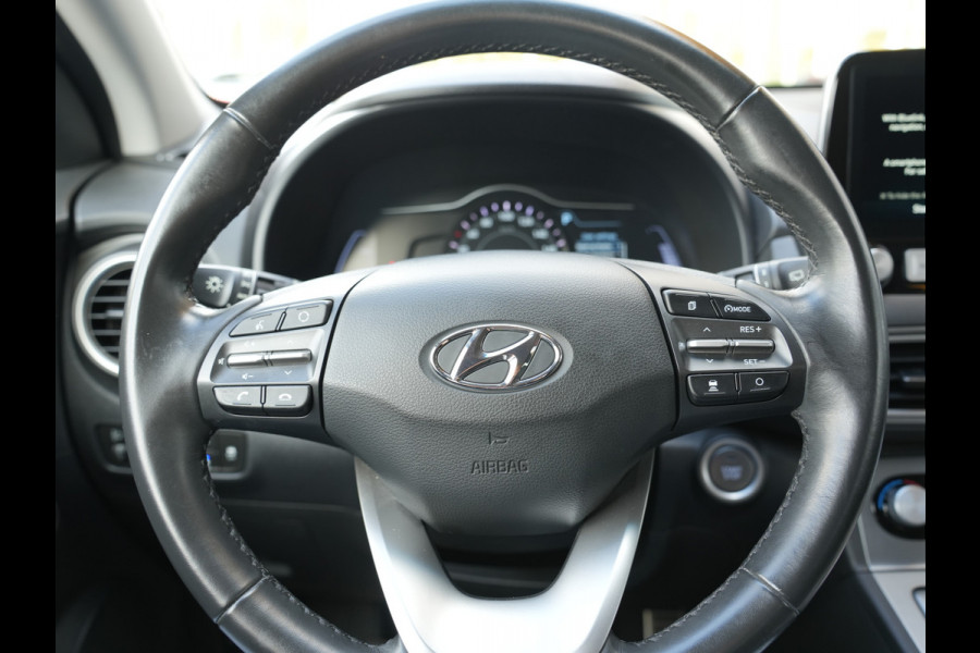 Hyundai Kona EV Fashion 64 kWh | SOH 96% | Head-up display | Cruise control adaptief met stop&go |