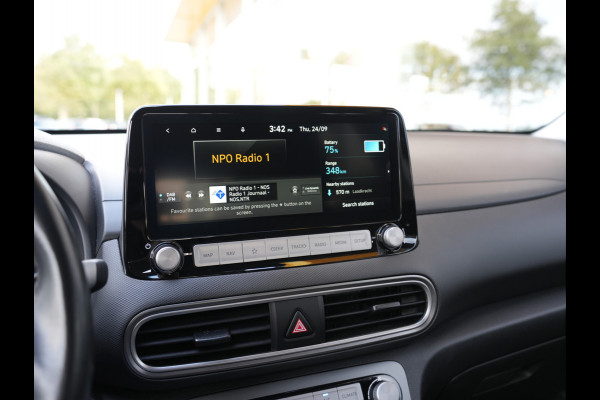Hyundai Kona EV Fashion 64 kWh | SOH 96% | Head-up display | Cruise control adaptief met stop&go |