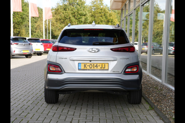 Hyundai Kona EV Fashion 64 kWh | SOH 96% | Head-up display | Cruise control adaptief met stop&go |