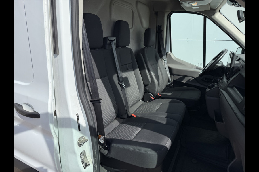 Ford E-Transit 68kWh 184PK L3H2 317km WLTP 94% (SOH) BEV Snelladen Carplay Climate control Camera Parkeersensoren v+a Stoelverwarming