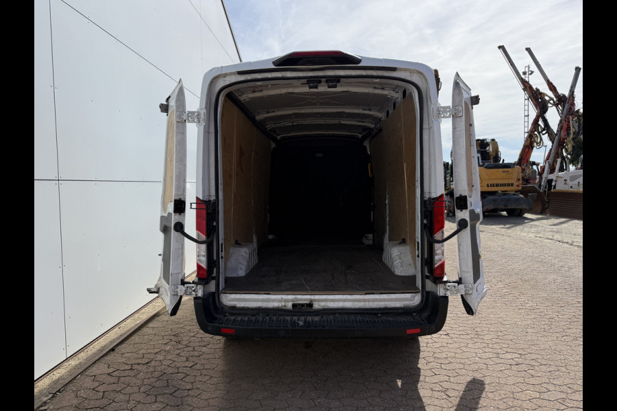 Ford E-Transit 68kWh 184PK L3H2 317km WLTP 94% (SOH) BEV Snelladen Carplay Climate control Camera Parkeersensoren v+a Stoelverwarming