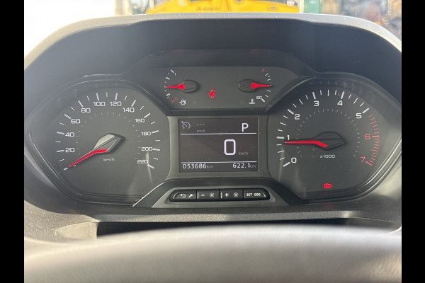 Peugeot Partner 1.5 HDi 130PK Automaat L1H1 Climate Control Cruise Control Camera Navigatie Parkeersensoren v+a inbouwkasten