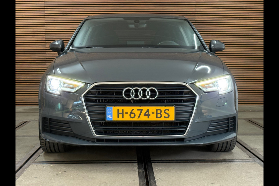 Audi A3 Sportback 30 TFSI Pro Line | Nanograu | MMI+ | 18inch | LED Xenon+ | Clima | Volledig onderhouden |