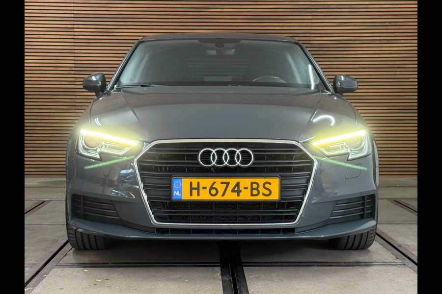 Audi A3 Sportback 30 TFSI Pro Line | Nanograu | MMI+ | 18inch | LED Xenon+ | Clima | Volledig onderhouden |