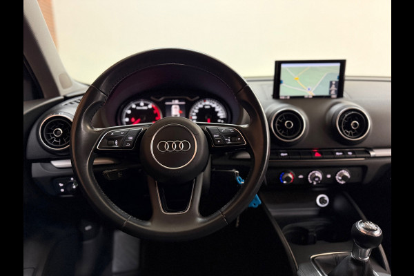 Audi A3 Sportback 30 TFSI Pro Line | Nanograu | MMI+ | 18inch | LED Xenon+ | Clima | Volledig onderhouden |