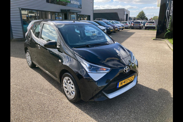 Toyota Aygo 1.0 VVT-i X-Play | 2021 | Achteruitrijcamera | Multimedia | Airco