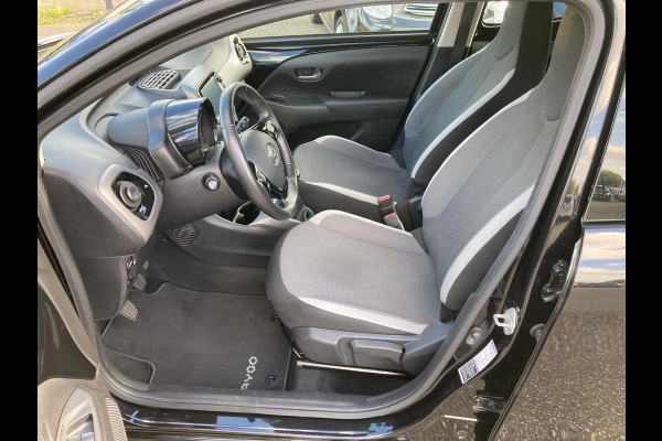 Toyota Aygo 1.0 VVT-i X-Play | 2021 | Achteruitrijcamera | Multimedia | Airco