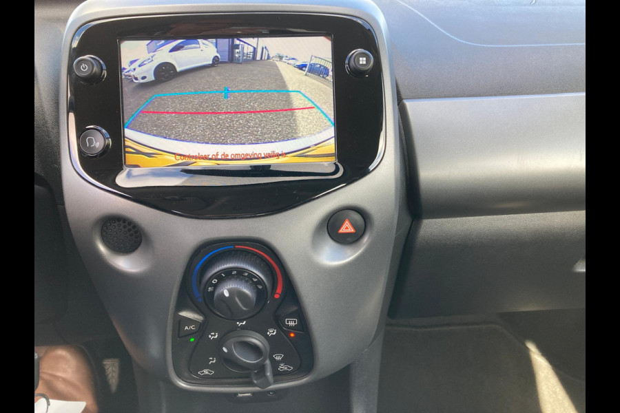 Toyota Aygo 1.0 VVT-i X-Play | 2021 | Achteruitrijcamera | Multimedia | Airco