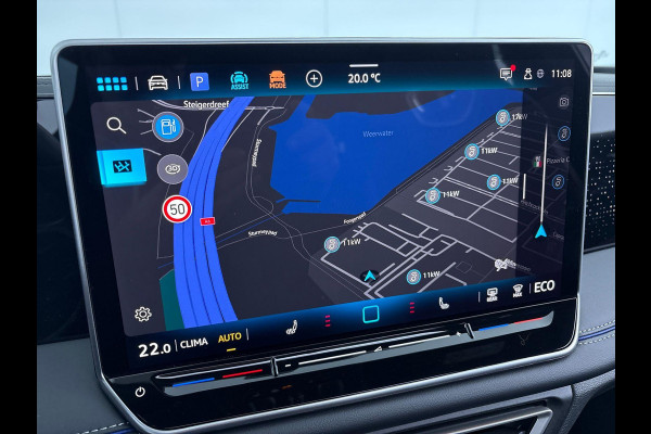 Volkswagen Tiguan 1.5 eHybrid R-Line Edition 272 pk Automaat (DSG) | Verlengde garantie | Navigatie | Panorama dak | Trekhaak (wegklapbaar) | Achteruitrijcamera (park assist) | Rondomzicht camera | Black-Style pakket | R-Line |