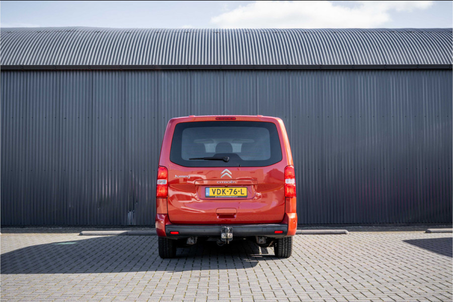 Citroën Jumpy 2.0 BlueHDi 177PK | DC 5-Zits | Marge | Automaat | Camera | Carplay | Cruise | PDC | Zijschuifdeur L+R | Climatronic | Trekhaak