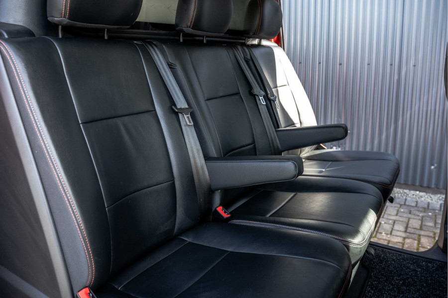 Citroën Jumpy 2.0 BlueHDi 177PK | DC 5-Zits | Marge | Automaat | Camera | Carplay | Cruise | PDC | Zijschuifdeur L+R | Climatronic | Trekhaak