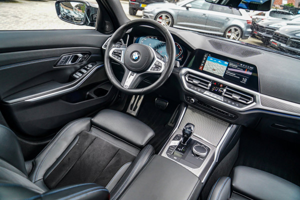 BMW 3-serie M340i xDrive High Executive | Schuifdak | Mosselman Tuning | Head up | Carplay | HarmanKardon | Stuurwielverwarming