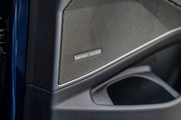 BMW 3-serie M340i xDrive High Executive | Schuifdak | Mosselman Tuning | Head up | Carplay | HarmanKardon | Stuurwielverwarming