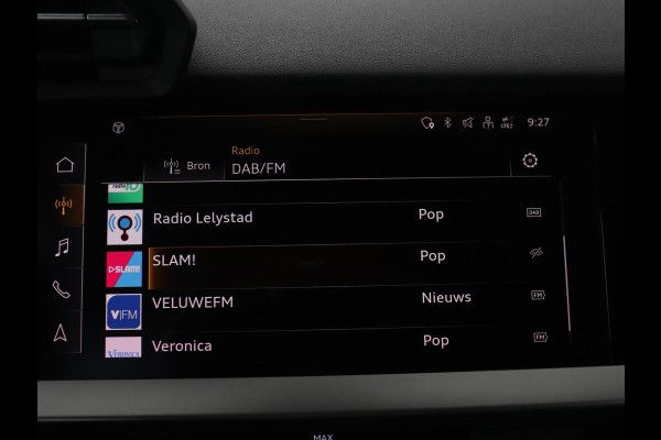 Audi A3 Limousine 35 TFSI S edition | Camera | Park assist | Carplay | Virtual Dashboard | Climate control | Full LED | Cruise control |