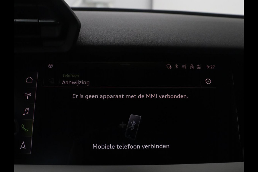 Audi A3 Limousine 35 TFSI S edition | Camera | Park assist | Carplay | Virtual Dashboard | Climate control | Full LED | Cruise control |