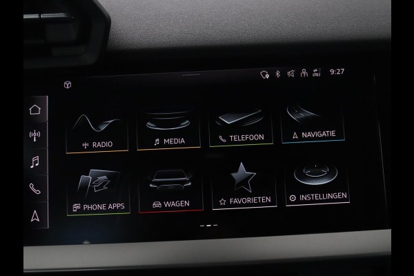 Audi A3 Limousine 35 TFSI S edition | Camera | Park assist | Carplay | Virtual Dashboard | Climate control | Full LED | Cruise control |
