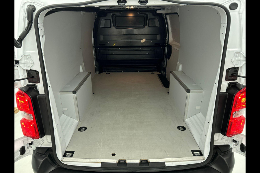 Opel Vivaro 2.0 145pk L3 Automaat Airco Cruise Control Navigatie Trekhaak