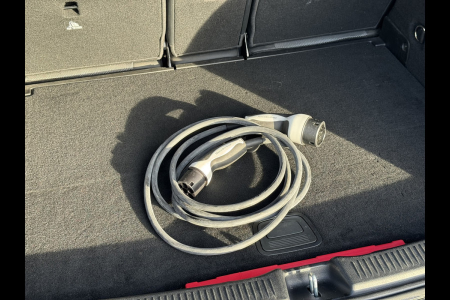 Mercedes-Benz B-Klasse 250 e | PHEV | Navi, Carplay/Android, PDC, Cruise, Climate, Half leder, Stoelverwarming |Dealeronderhouden|