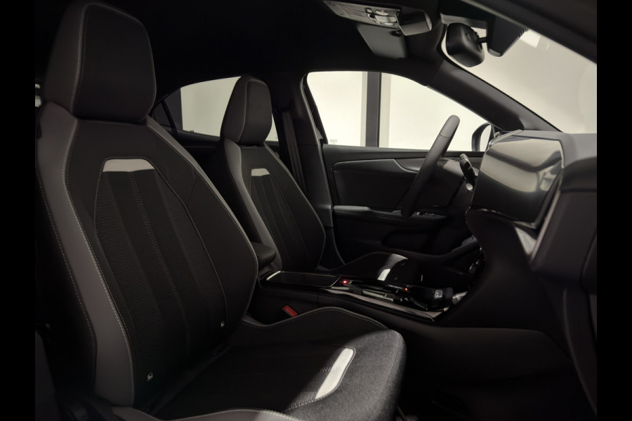 Opel Mokka-e GS Line 50-kWh 11kw bl. | ACC | Keyless | Stoelen & stuur verwarmd | Matrix Intellilux | Privacy