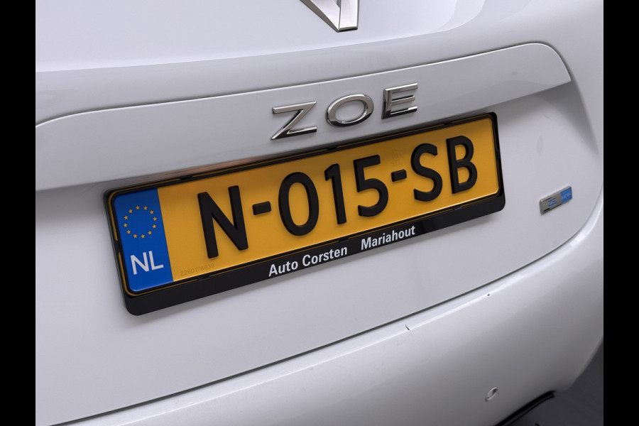 Renault ZOE 52kWh SOH 90% Eigen Accu Warmtepomp Navi Camera Stoel+Stuurverwarming Apple Carplay/Android Auto Bluetooth Ecc Pdc R135 Intens Cruise Control Led Lmv Isofix Lane Assist Regen+Lichtsensor Keyless Origineel Nederlandse Auto