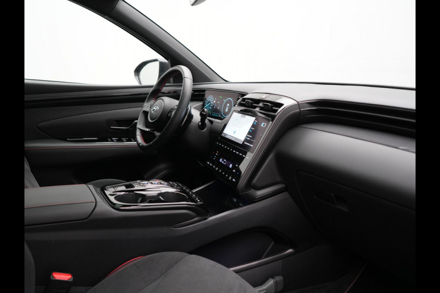 Hyundai Tucson 1.6 T-GDI PHEV N Line Sky 4WD 265pk Dealer O.H. | Panodak | Adaptive Cruise | 360 Camera | Krell Audio | Alcantara Sportstoelen Ventilatie & Verwarmd | Keyless | BLIS | Stuur Verwarmd | Apple Carplay | Navigatie | DAB | Plug In Hybrid |