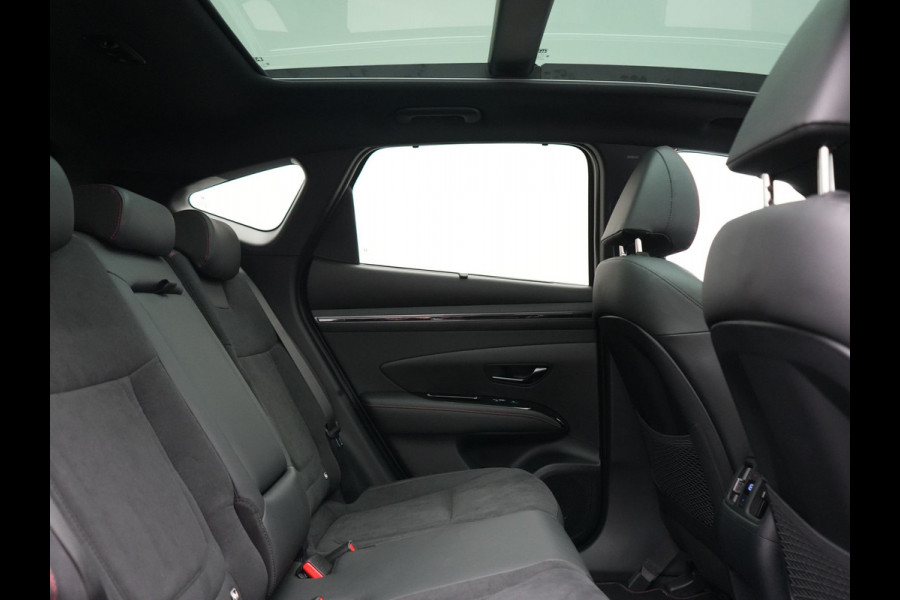 Hyundai Tucson 1.6 T-GDI PHEV N Line Sky 4WD 265pk Dealer O.H. | Panodak | Adaptive Cruise | 360 Camera | Krell Audio | Alcantara Sportstoelen Ventilatie & Verwarmd | Keyless | BLIS | Stuur Verwarmd | Apple Carplay | Navigatie | DAB | Plug In Hybrid |