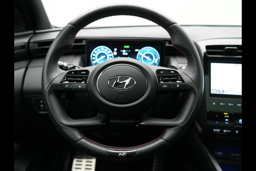 Hyundai Tucson 1.6 T-GDI PHEV N Line Sky 4WD 265pk Dealer O.H. | Panodak | Adaptive Cruise | 360 Camera | Krell Audio | Alcantara Sportstoelen Ventilatie & Verwarmd | Keyless | BLIS | Stuur Verwarmd | Apple Carplay | Navigatie | DAB | Plug In Hybrid |