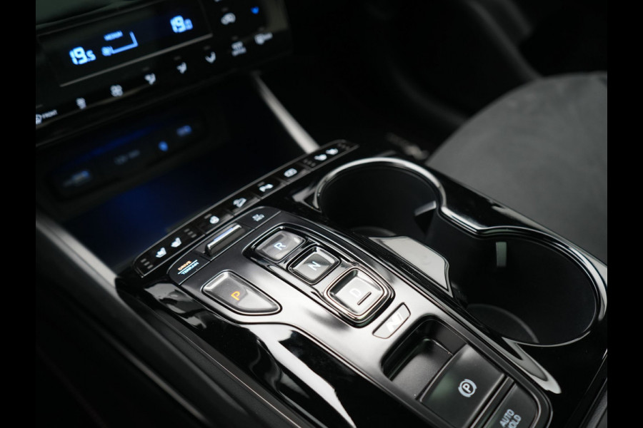 Hyundai Tucson 1.6 T-GDI PHEV N Line Sky 4WD 265pk Dealer O.H. | Panodak | Adaptive Cruise | 360 Camera | Krell Audio | Alcantara Sportstoelen Ventilatie & Verwarmd | Keyless | BLIS | Stuur Verwarmd | Apple Carplay | Navigatie | DAB | Plug In Hybrid |