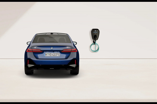 BMW i5 M60 xDrive - M-Sport Pro - Pano - Bowers & Wilkins - Stoelventilatie - ACC