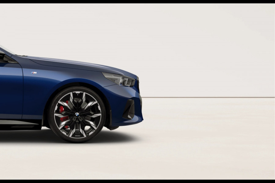 BMW i5 M60 xDrive - M-Sport Pro - Pano - Bowers & Wilkins - Stoelventilatie - ACC