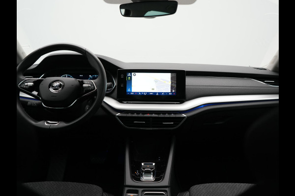 Škoda Octavia Combi 1.4 TSI iV PHEV Business Edition 204pk Dealer O.H. | Panodak | Adaptive Cruise | Voorstoelen Verwarmd | Crystal LED | Keyless | Apple Carplay | Sfeerverlichting | Navigatie | DAB | Plug In Hybrid |