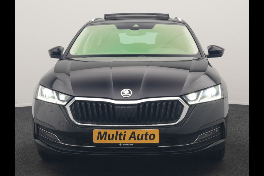 Škoda Octavia Combi 1.4 TSI iV PHEV Business Edition 204pk Dealer O.H. | Panodak | Adaptive Cruise | Voorstoelen Verwarmd | Crystal LED | Keyless | Apple Carplay | Sfeerverlichting | Navigatie | DAB | Plug In Hybrid |