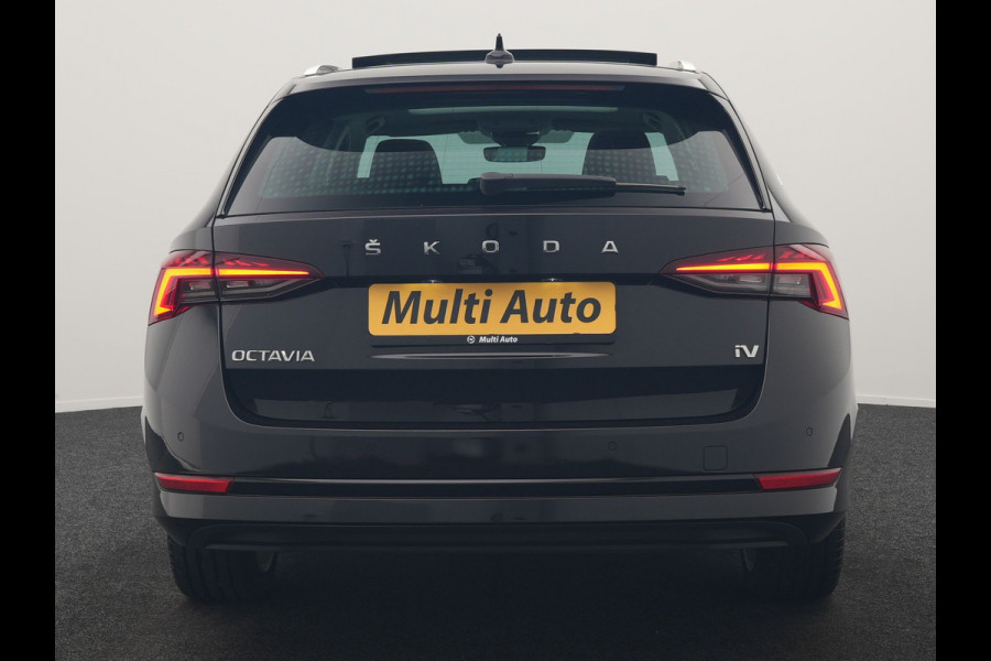 Škoda Octavia Combi 1.4 TSI iV PHEV Business Edition 204pk Dealer O.H. | Panodak | Adaptive Cruise | Voorstoelen Verwarmd | Crystal LED | Keyless | Apple Carplay | Sfeerverlichting | Navigatie | DAB | Plug In Hybrid |