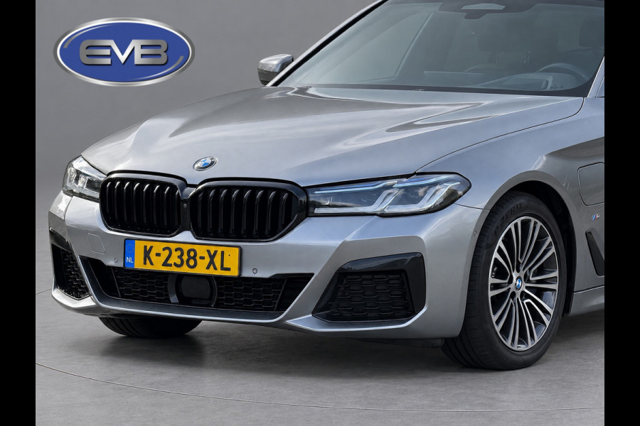 BMW 5 Serie Touring 530e M sport PLUS, panoramadak, electr trekhaak, lazer, VOL OPTIES! 1 e eigenaar, Origineel NL auto met nap