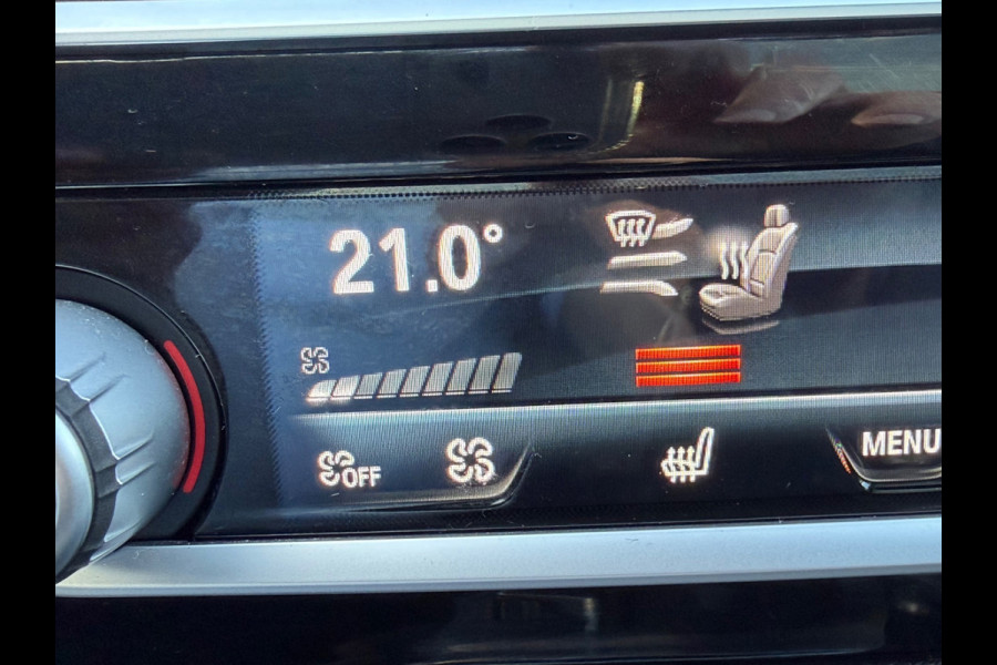 BMW 5 Serie Touring 530e M sport PLUS, panoramadak, electr trekhaak, lazer, VOL OPTIES! 1 e eigenaar, Origineel NL auto met nap