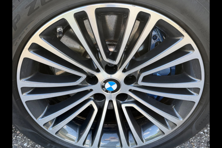 BMW 5 Serie Touring 530e M sport PLUS, panoramadak, electr trekhaak, lazer, VOL OPTIES! 1 e eigenaar, Origineel NL auto met nap