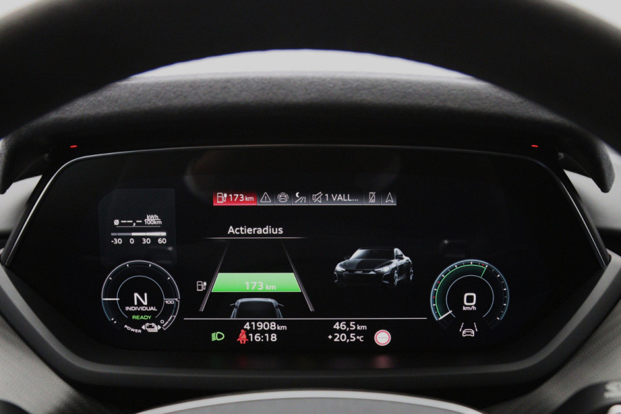 Audi e-tron GT RS 93 kWh 646 PK, SOH 92 %, 4-Wielsturing, Carbon-Pakket, Panoramadak, Luchtvering, Stoelventilatie