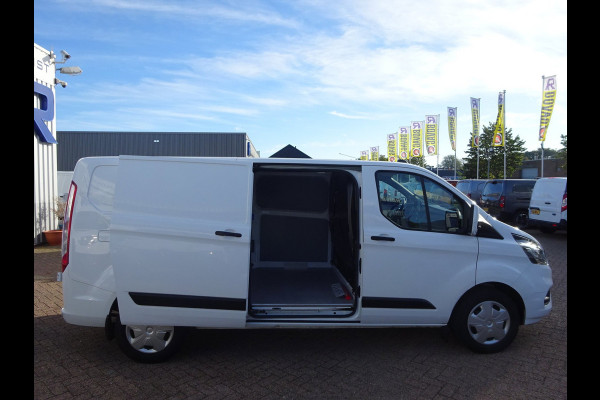 Ford Transit Custom 300 2.0 TDCI L2H1 Trend AUTOMAAT 3 ZITTER GROOT SCHERM