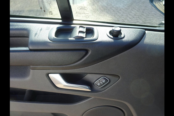 Ford Transit Custom 300 2.0 TDCI L2H1 Trend AUTOMAAT 3 ZITTER GROOT SCHERM