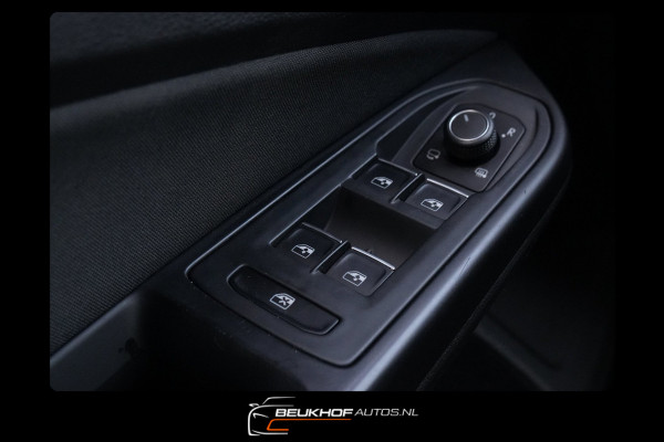 Volkswagen Golf 2.0 TDI Golf Camera Carplay Navi Virtual Pdc