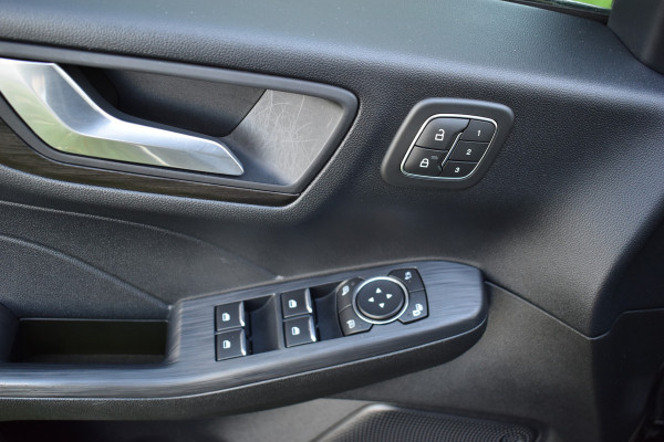 Ford Kuga 2.5 PHEV Vignale Plugin hybride