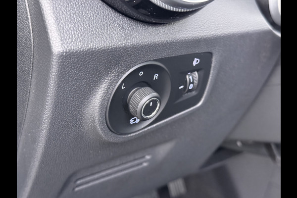MG Mg Zs EV Luxury 45kWh SOH 93% Panoramadak Leder+Verwarmd Adap.Cruise Camera Elek.Stoel Apple Carplay/Android Auto Navi Airco Privacy Glas Lmv 17" Bluetooth DAB Isofix Rijstrooksensor Origineel Nederlandse Auto Dealeronderhouden