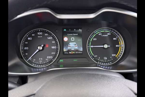 MG Mg Zs EV Luxury 45kWh SOH 93% Panoramadak Leder+Verwarmd Adap.Cruise Camera Elek.Stoel Apple Carplay/Android Auto Navi Airco Privacy Glas Lmv 17" Bluetooth DAB Isofix Rijstrooksensor Origineel Nederlandse Auto Dealeronderhouden