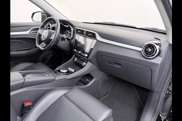 MG Mg Zs EV Luxury 45kWh SOH 93% Panoramadak Leder+Verwarmd Adap.Cruise Camera Elek.Stoel Apple Carplay/Android Auto Navi Airco Privacy Glas Lmv 17" Bluetooth DAB Isofix Rijstrooksensor Origineel Nederlandse Auto Dealeronderhouden