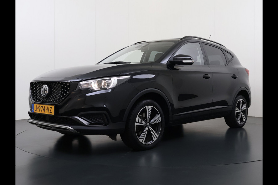 MG Mg Zs EV Luxury 45kWh SOH 93% Panoramadak Leder+Verwarmd Adap.Cruise Camera Elek.Stoel Apple Carplay/Android Auto Navi Airco Privacy Glas Lmv 17" Bluetooth DAB Isofix Rijstrooksensor Origineel Nederlandse Auto Dealeronderhouden
