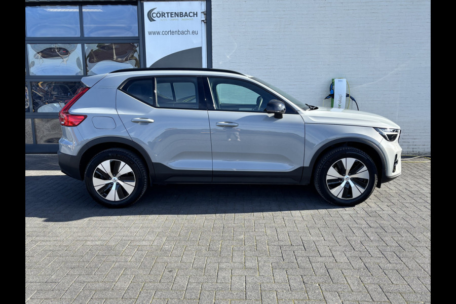 Volvo XC40 1.5 T4 Plug-in hybrid Plus Dark | Zwenkbare trekhaak | Adaptieve cruise | Harman Kardon | Memory |