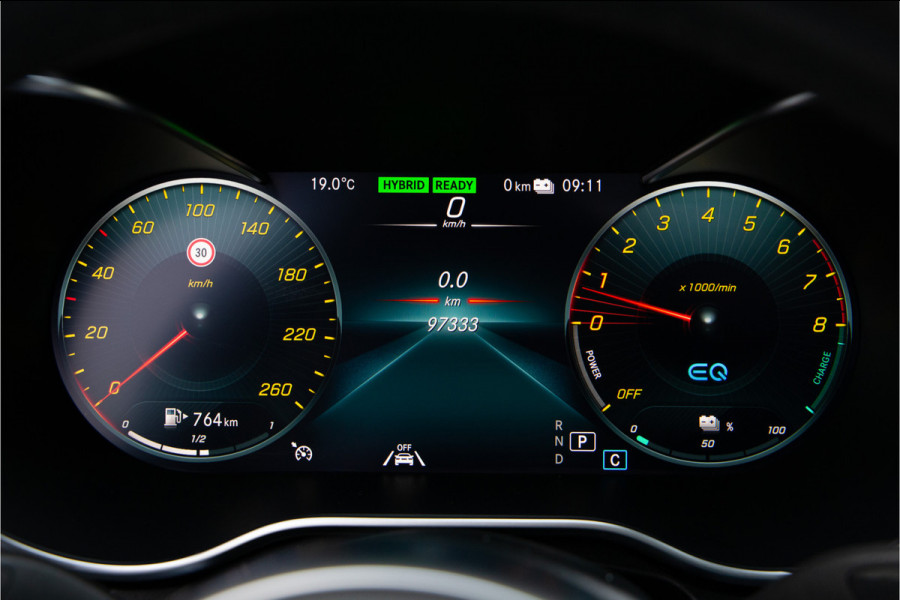 Mercedes-Benz C-Klasse Estate 300 e AMG Premium, Nightpack, Panorama, Burmester, Luchtvering, Carplay, Digital cockpit, Facelift 2020
